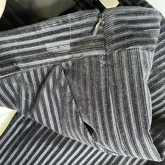 Frame Velvet Striped Cropped Pants - Picture 7 of 8